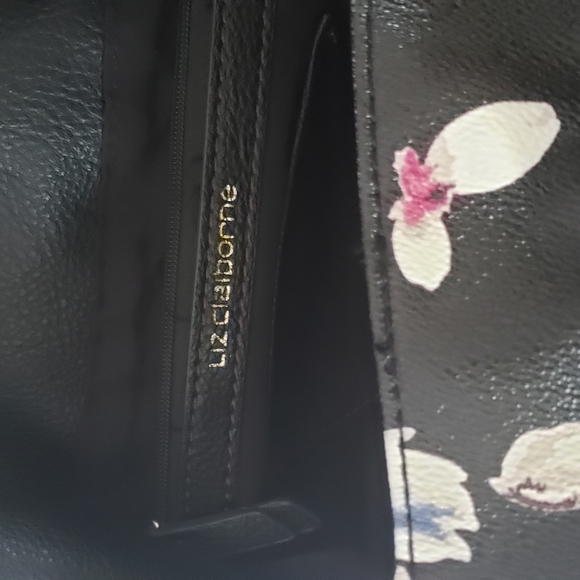 Liz Claiborne Black Floral Shoulder Bag - Picture 4 of 7